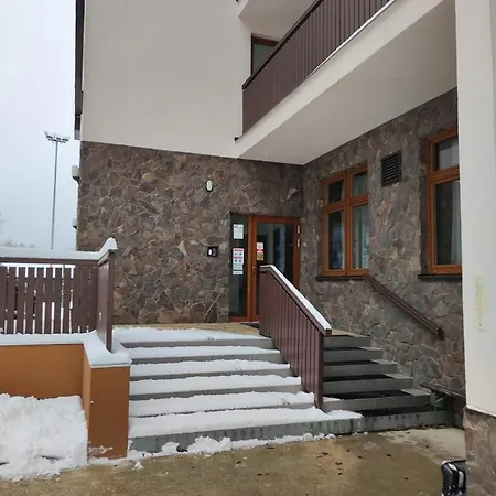 Апартаменты Sajmon So Saunou *