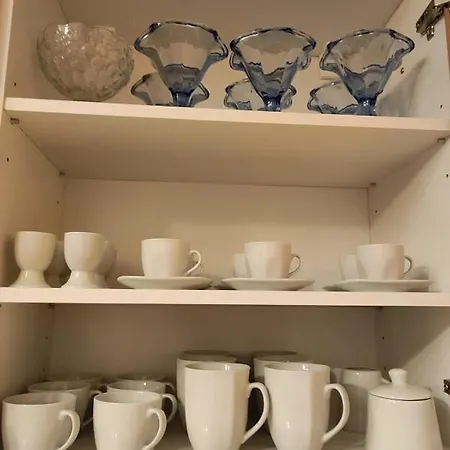 Sajmon So Saunou * Makov