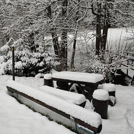 Sajmon So Saunou Апартаменты Маков