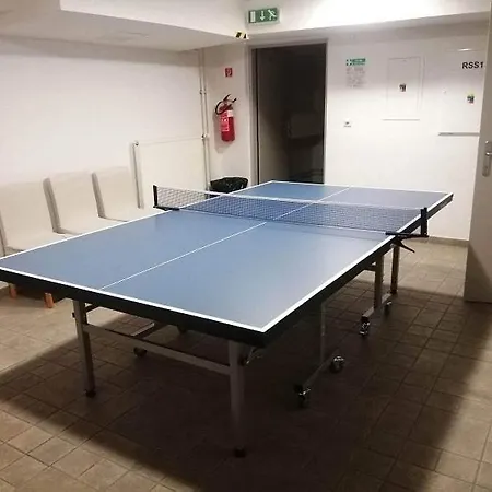 Sajmon So Saunou Апартаменты Маков