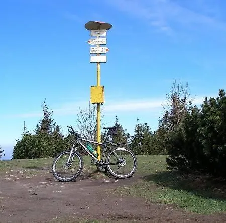 Апартаменты Sajmon So Saunou Маков