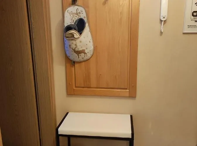 Sajmon So Saunou מקוב